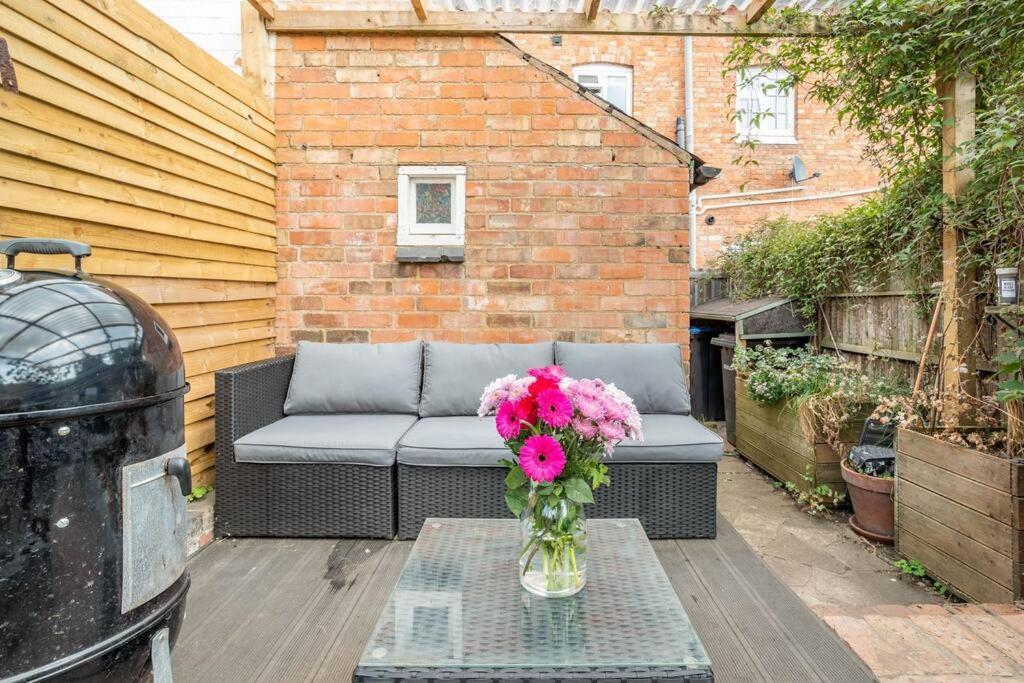 Duck Terrace With Gym Duckling Stays Kibworth Harcourt Extérieur photo